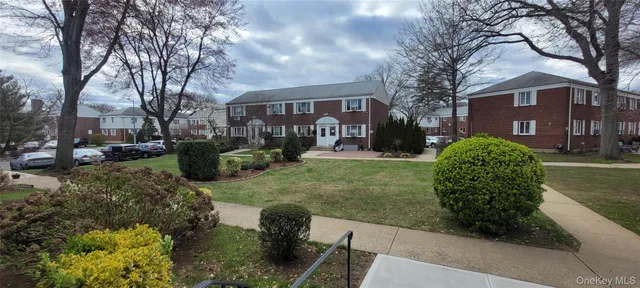 $279,900 | 229-15 87th Avenue, Unit 454 | Bellerose