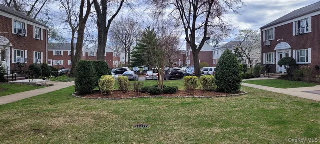 $279,900 | 229-15 87th Avenue, Unit 454 | Bellerose