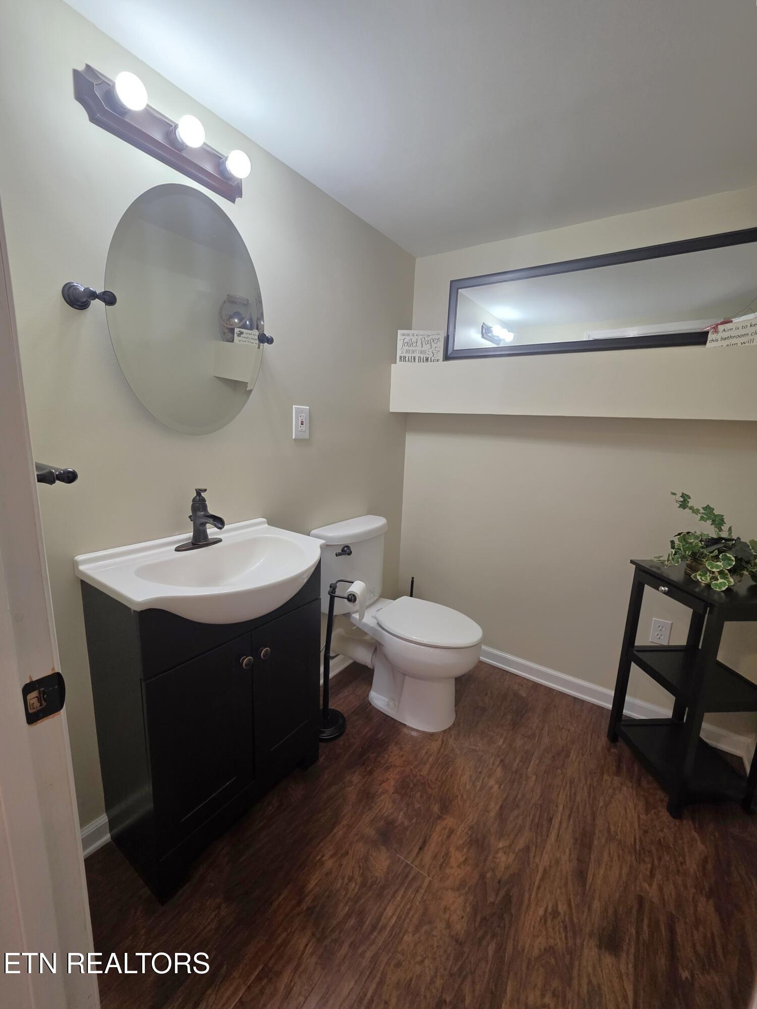 1750 Meadow Ridge Circle Sevierville, TN 37862 - Photo 22 of 25 Half Bath