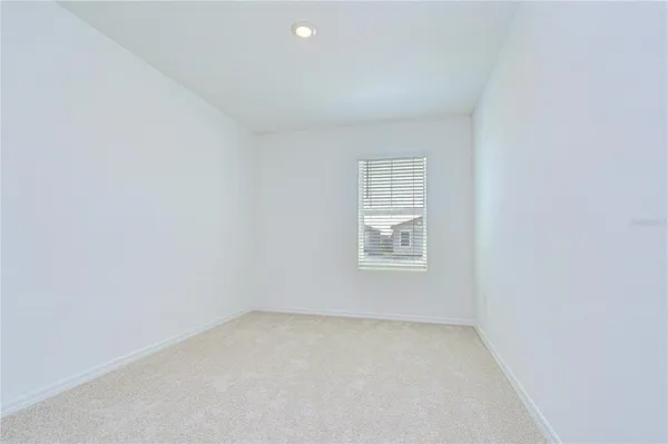 $2,700 | 32463 Weathered Oak Drive, Wesley Chapel, FL 33543