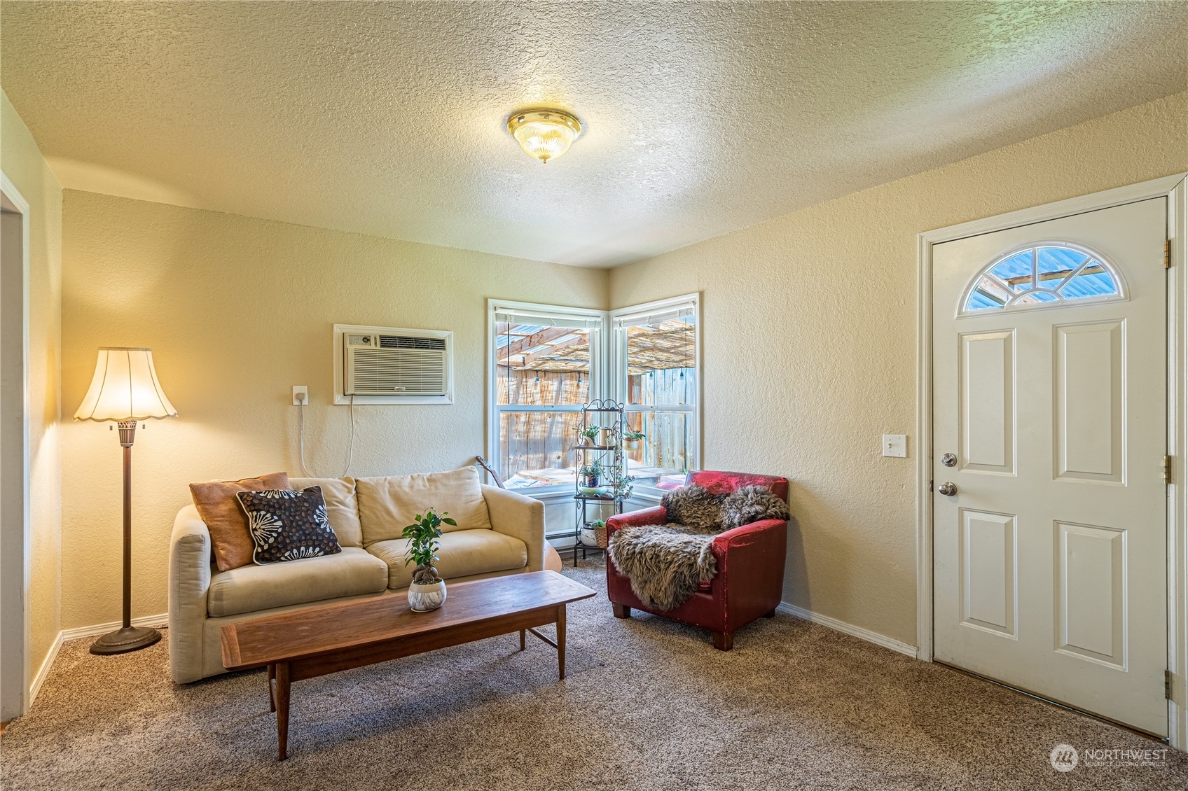 50 South Madeline Road Manson, WA 98831 - Photo 4 of 37