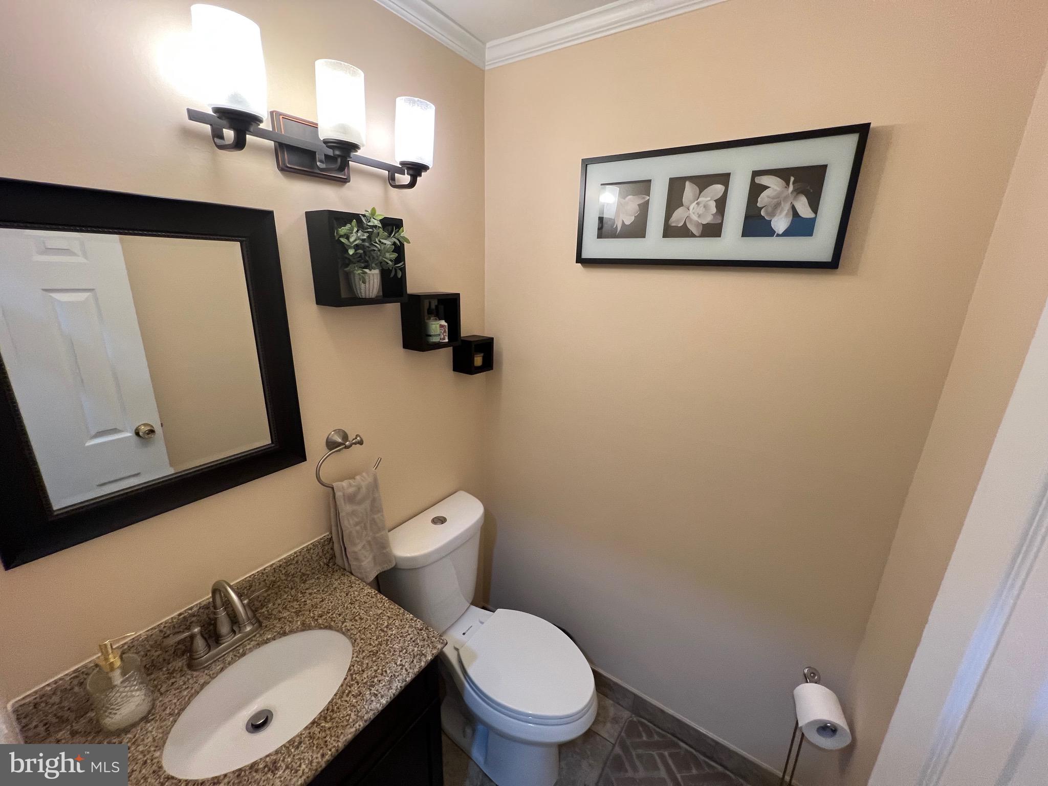 10921 Lockart Road Philadelphia, PA 19116 - Photo 14 of 26 Gallery Image 14