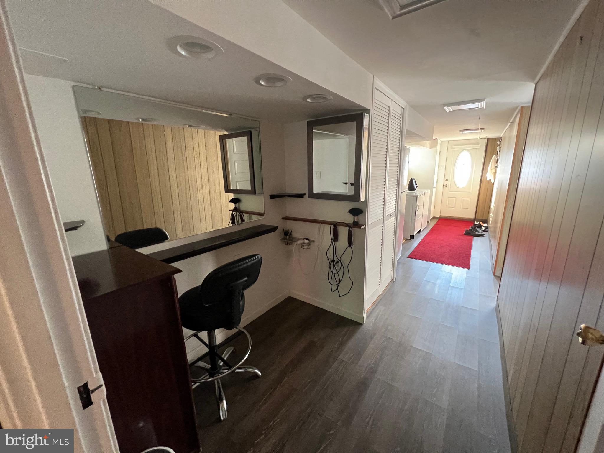 10921 Lockart Road Philadelphia, PA 19116 - Photo 21 of 26 Gallery Image 21