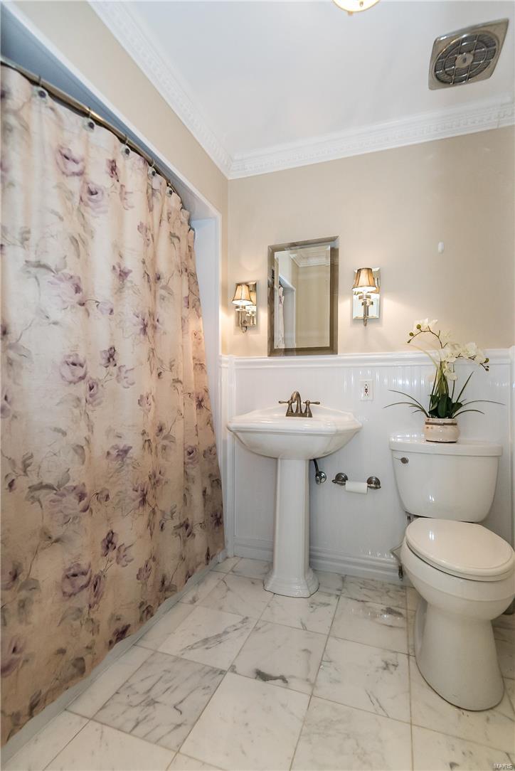 2235 North Ballas Road St. Louis, MO 63131 - Photo 29 of 44