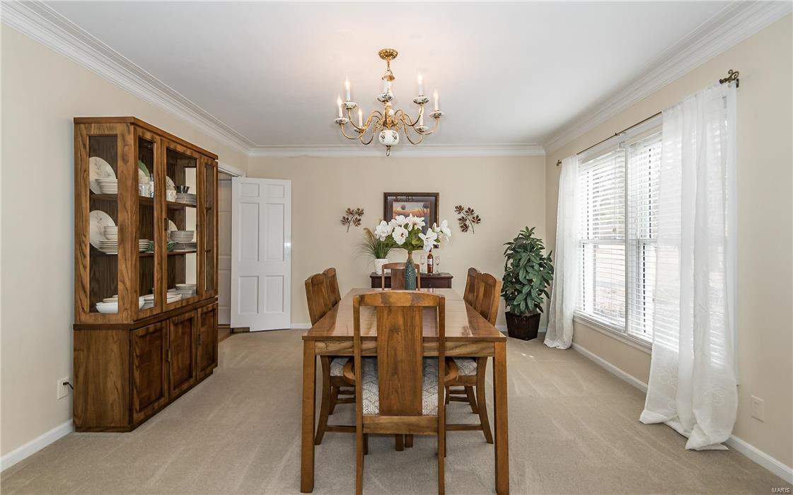 2235 North Ballas Road St. Louis, MO 63131 - Photo 10 of 44