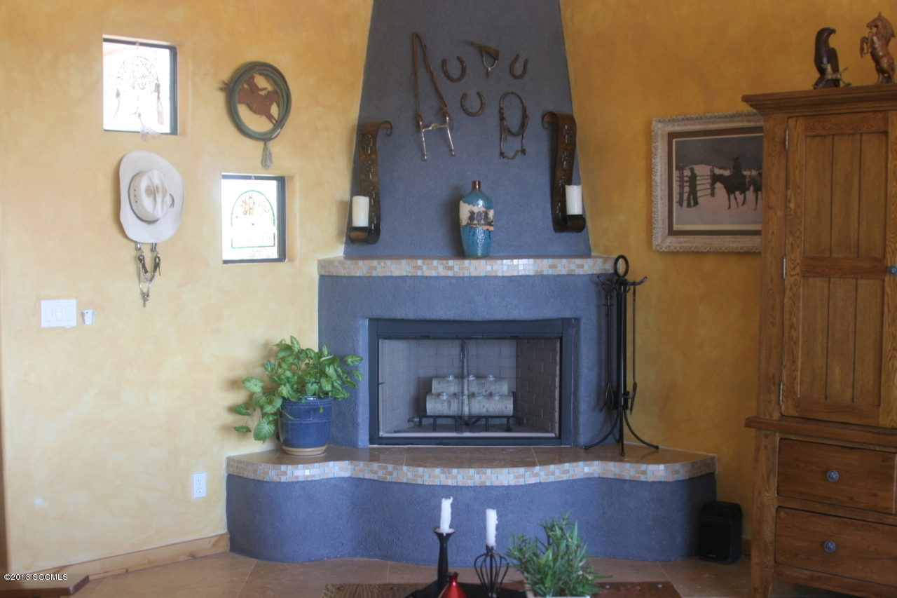 1483 Gale Lane Rio Rico, AZ 85648 - Photo 7 of 47