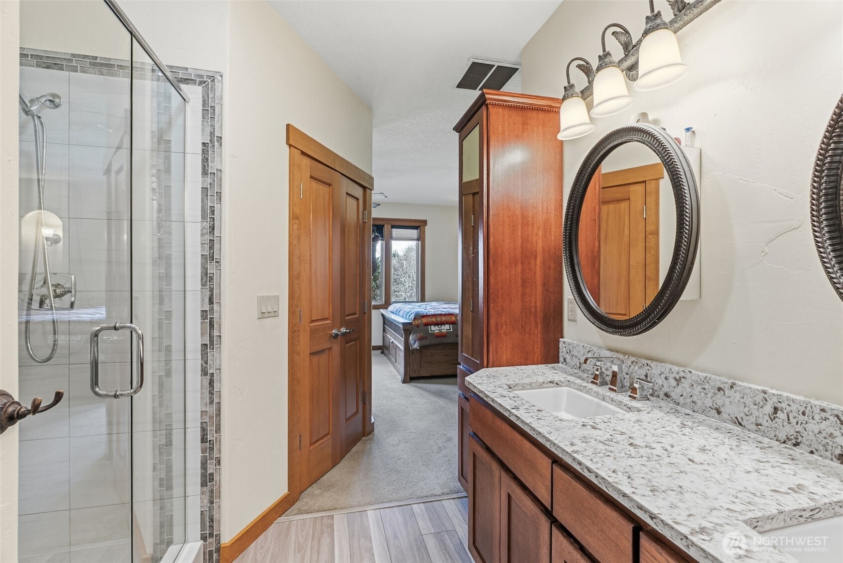 72 Blue Mountain Road Castle Rock, WA 98611 - Photo 17 of 39