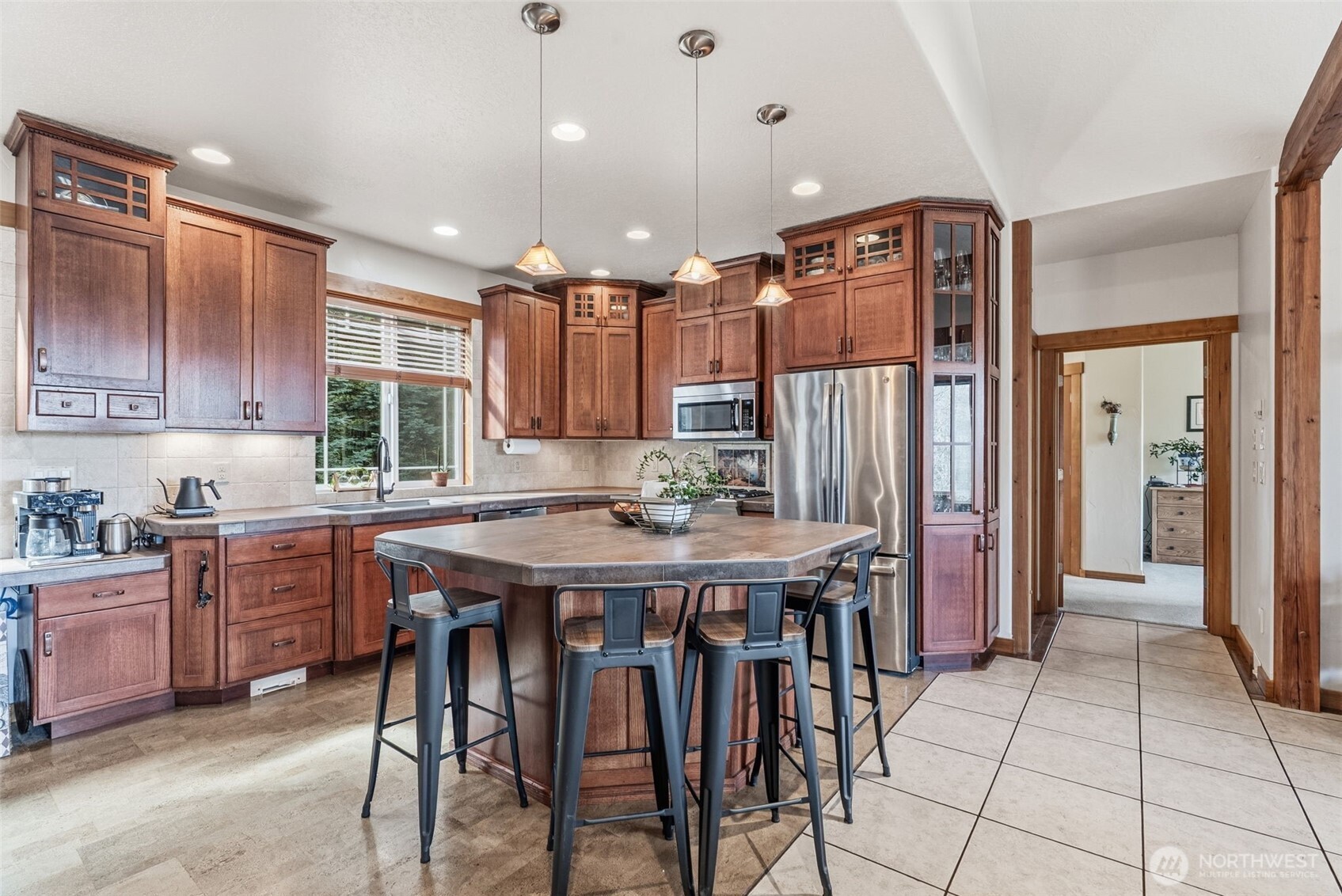 72 Blue Mountain Road Castle Rock, WA 98611 - Photo 10 of 39