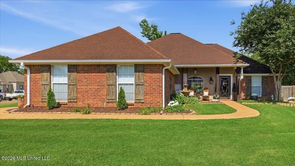 $299,900 | 522 Patrick Farms Drive, Pearl, MS 39208