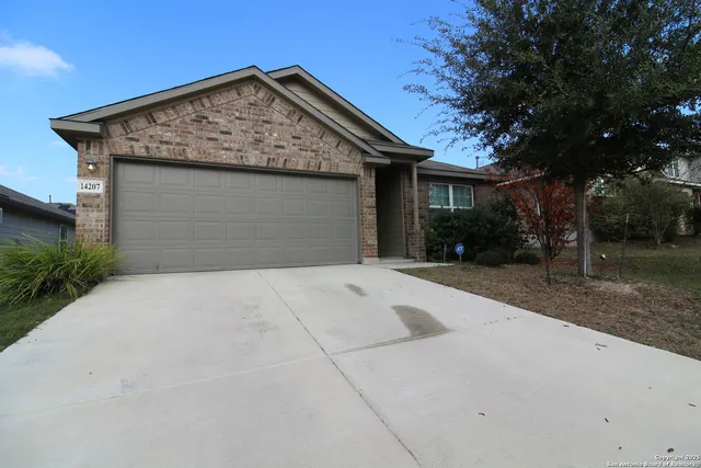 $1,700 | 14207 Minette Loop, San Antonio, TX 78253