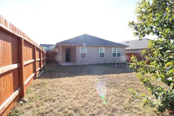 a house view with a outdoor space