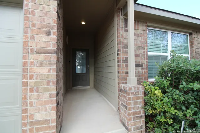 $1,700 | 14207 Minette Loop, San Antonio, TX 78253