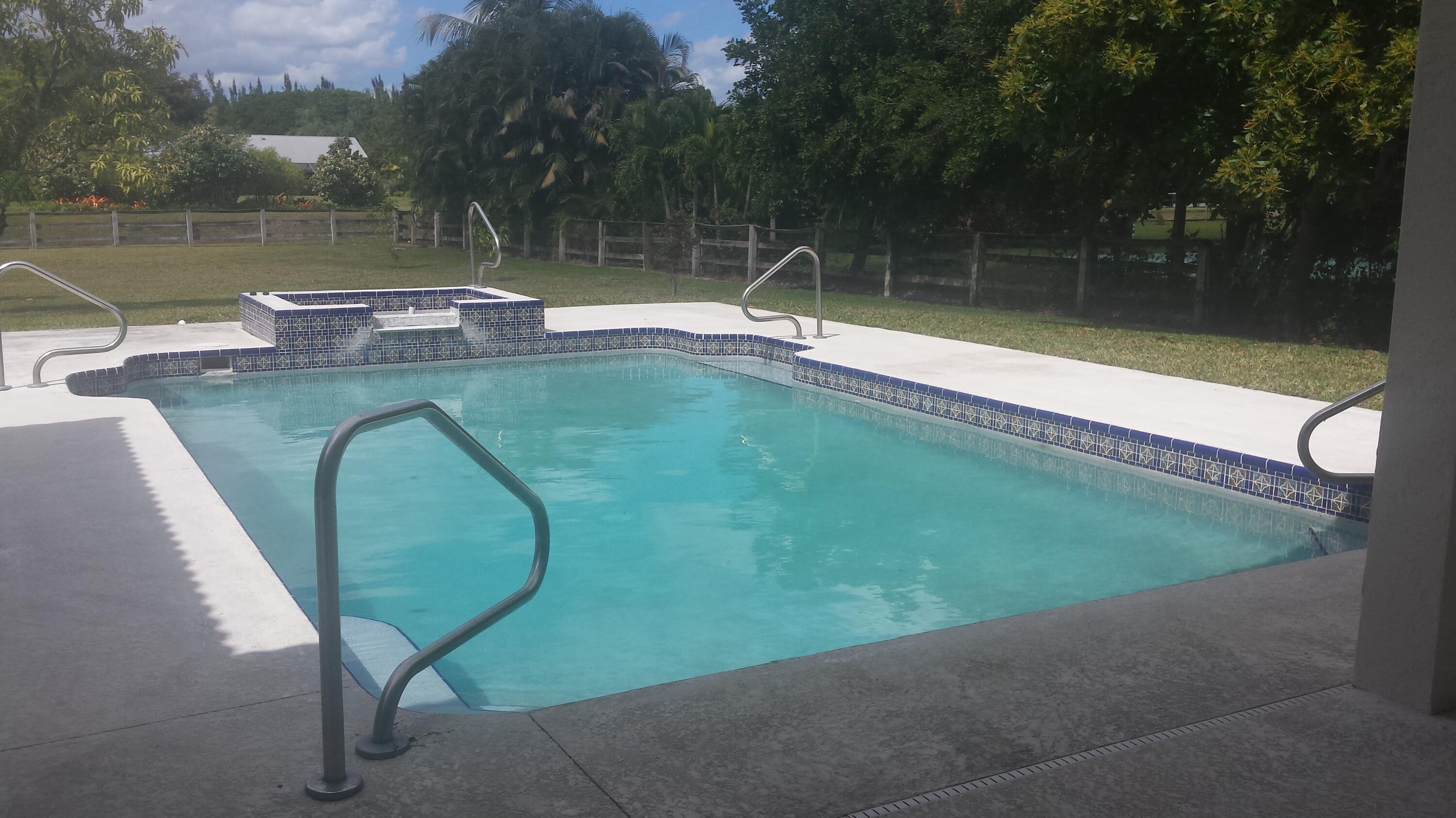 8709 Man O War Road Palm Beach Gardens, FL 33418 - Photo 23 of 27 20170320_150800 - Copy