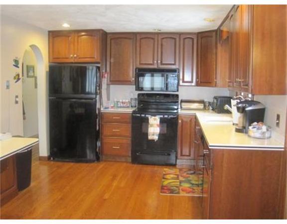 28 Redman Road Canton, MA 02021 - Photo 2 of 9