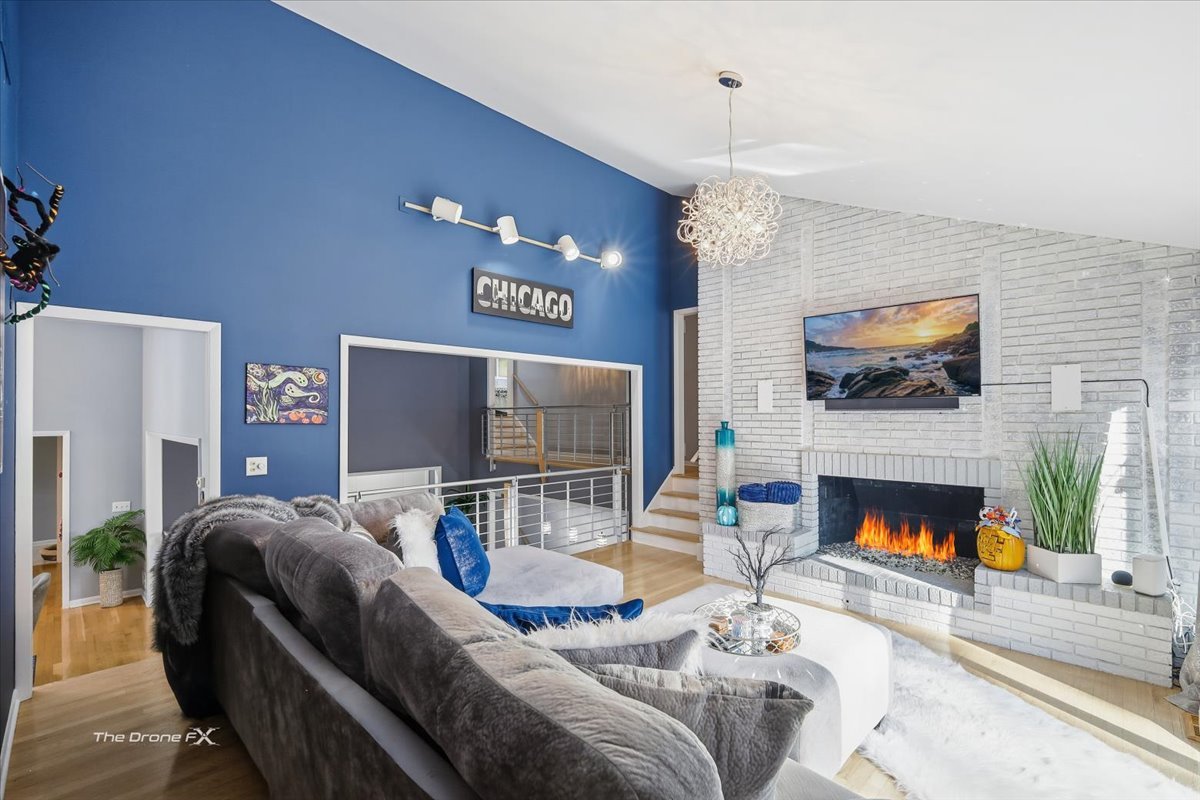 27-w041 Walz Way Wheaton, IL 60189 - Photo 23 of 60