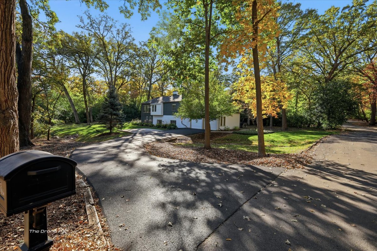 27-w041 Walz Way Wheaton, IL 60189 - Photo 51 of 60