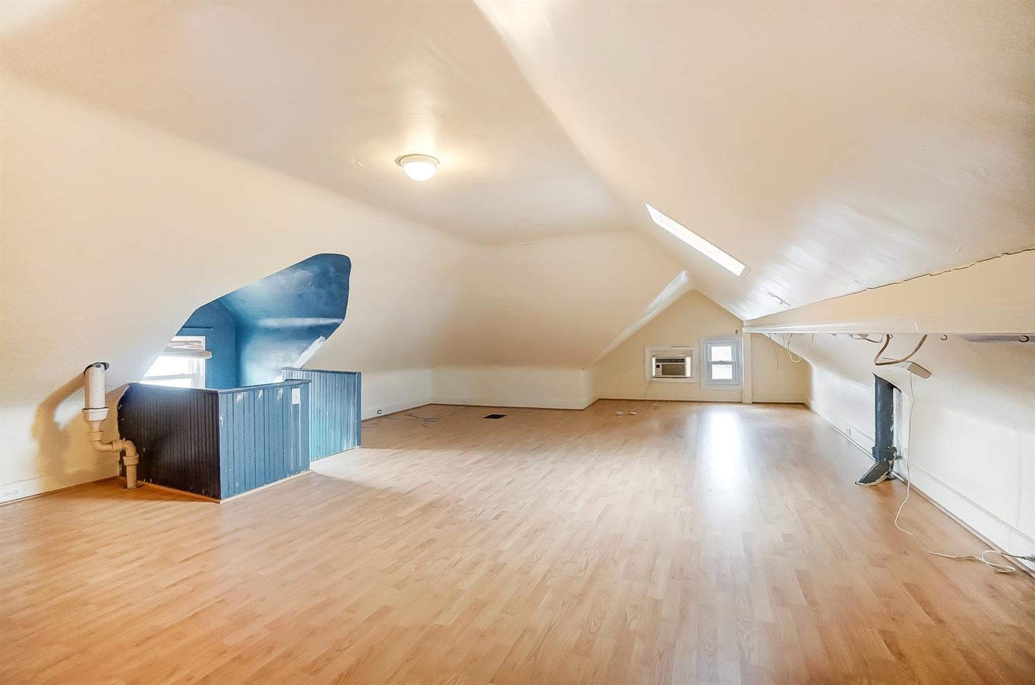 2732 Madison Road Cincinnati, OH 45209 - Photo 35 of 50 Gallery Image 35
