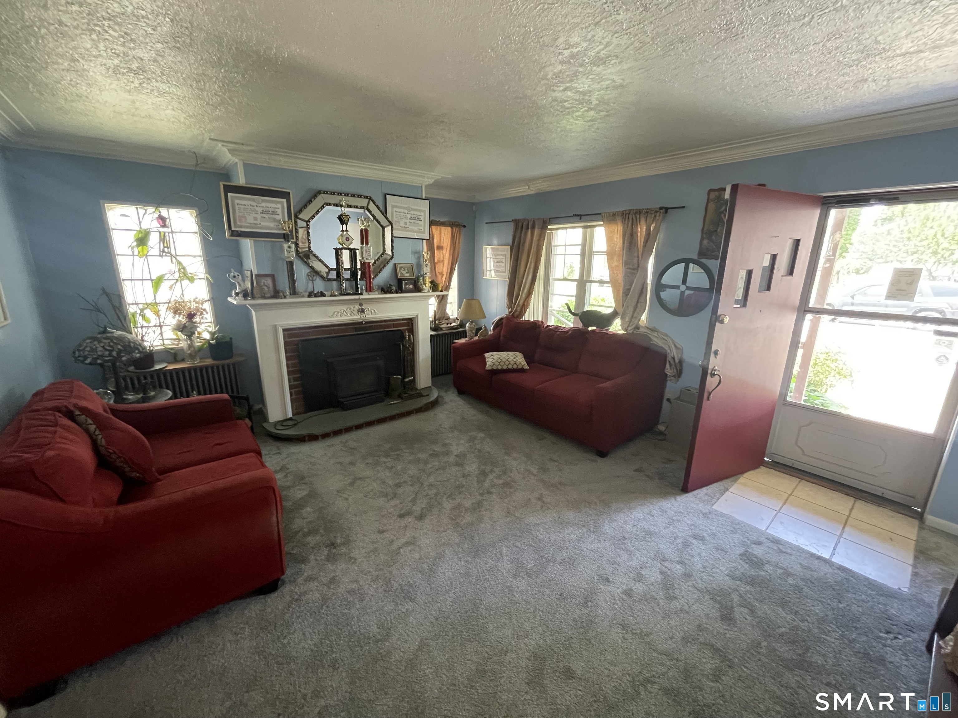 181 City View Avenue Bridgeport, CT 06606 - Photo 7 of 19