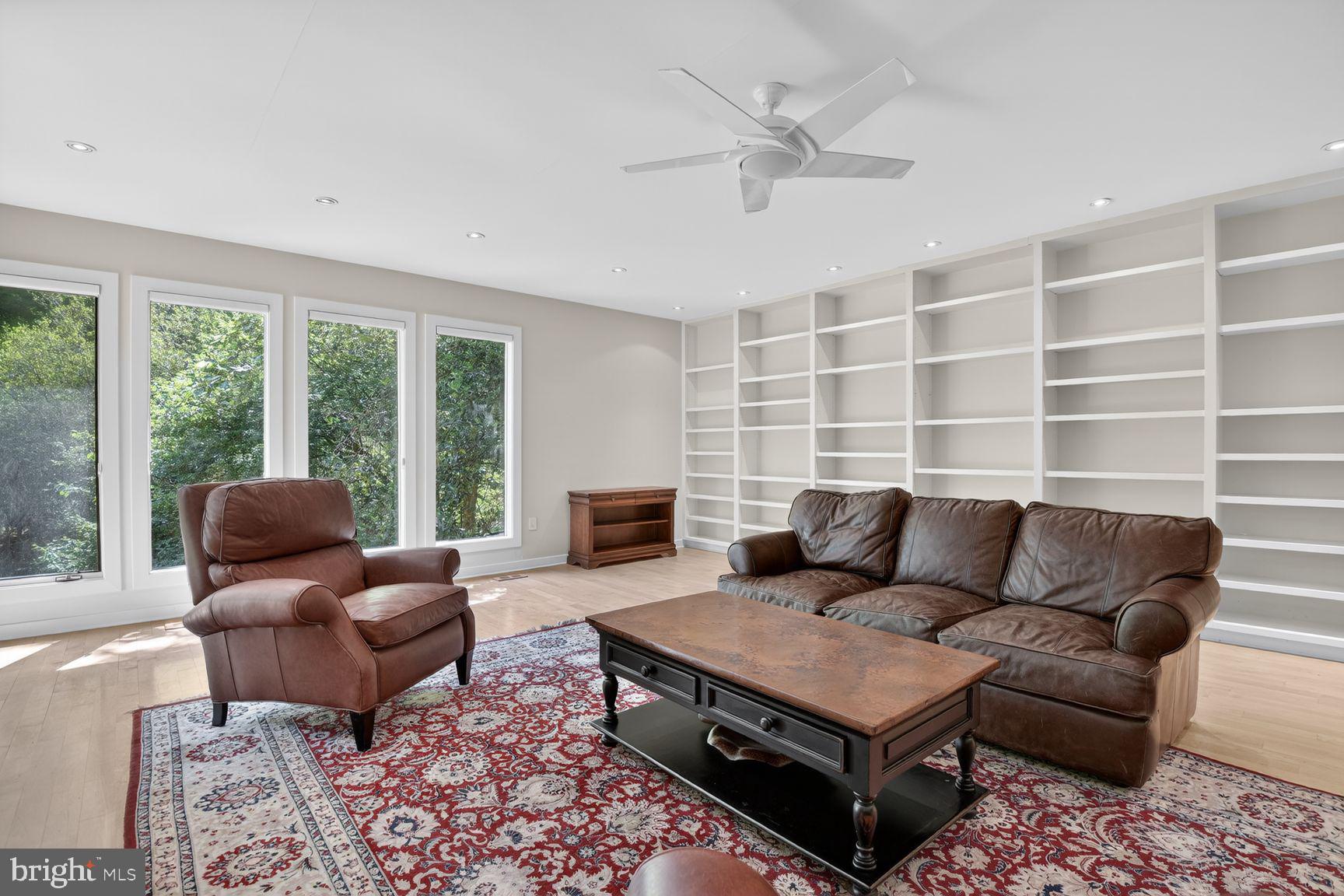 10801 Balantre Lane Potomac, MD 20854 - Photo 29 of 71
