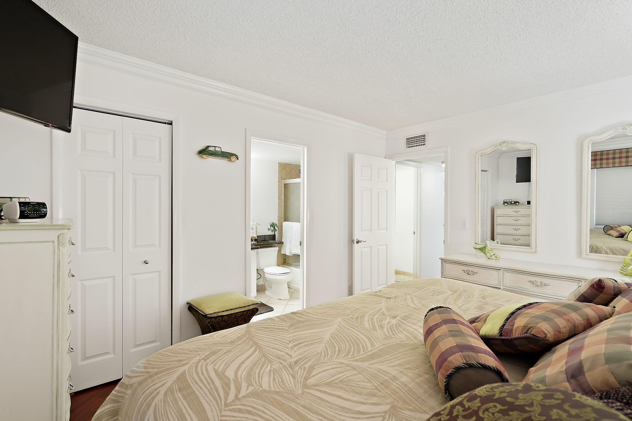 1605 Highway 1, Unit A203 Jupiter, FL 33477 - Photo 20 of 30 018-JupiterOceanRacquetClub-Jupiter-FL-s