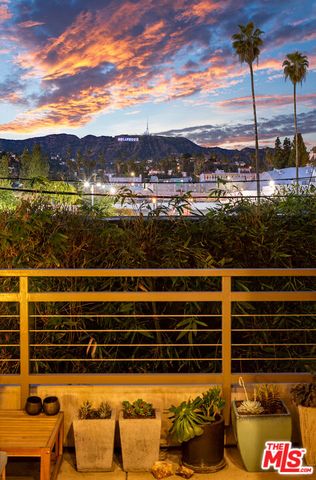 a view of a terrace with sky view