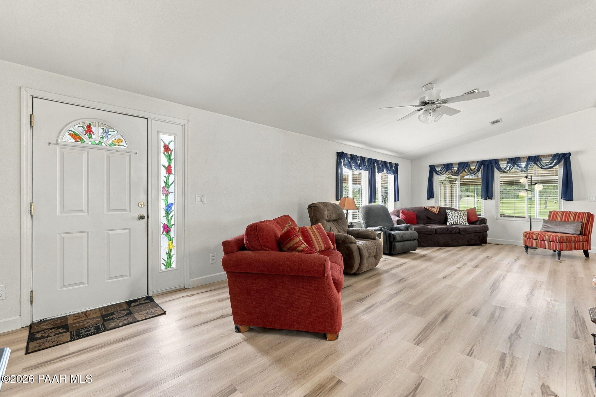 12255 East Obsidian Loop Road Dewey, AZ 86327 - Photo 11 of 51 11-Living Room 3