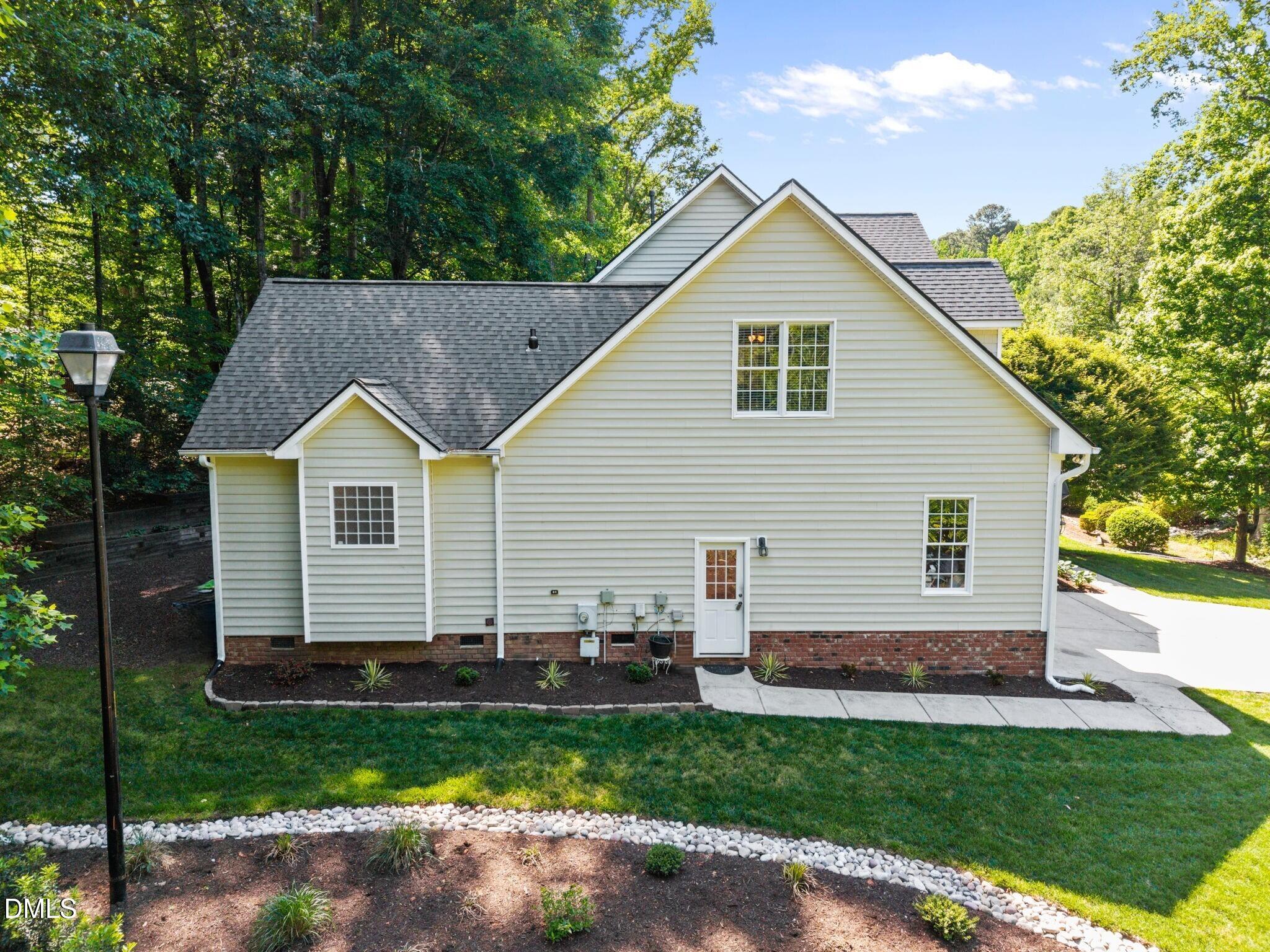4205 Worley Drive Raleigh, NC 27613 - Photo 39 of 44 37