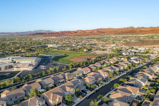 $3,150 | 220 Dominican Avenue, Henderson, NV 89002