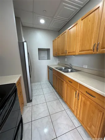 $3,500 | 2333 Kapiolani Boulevard, Unit 3505, Honolulu, HI 96826