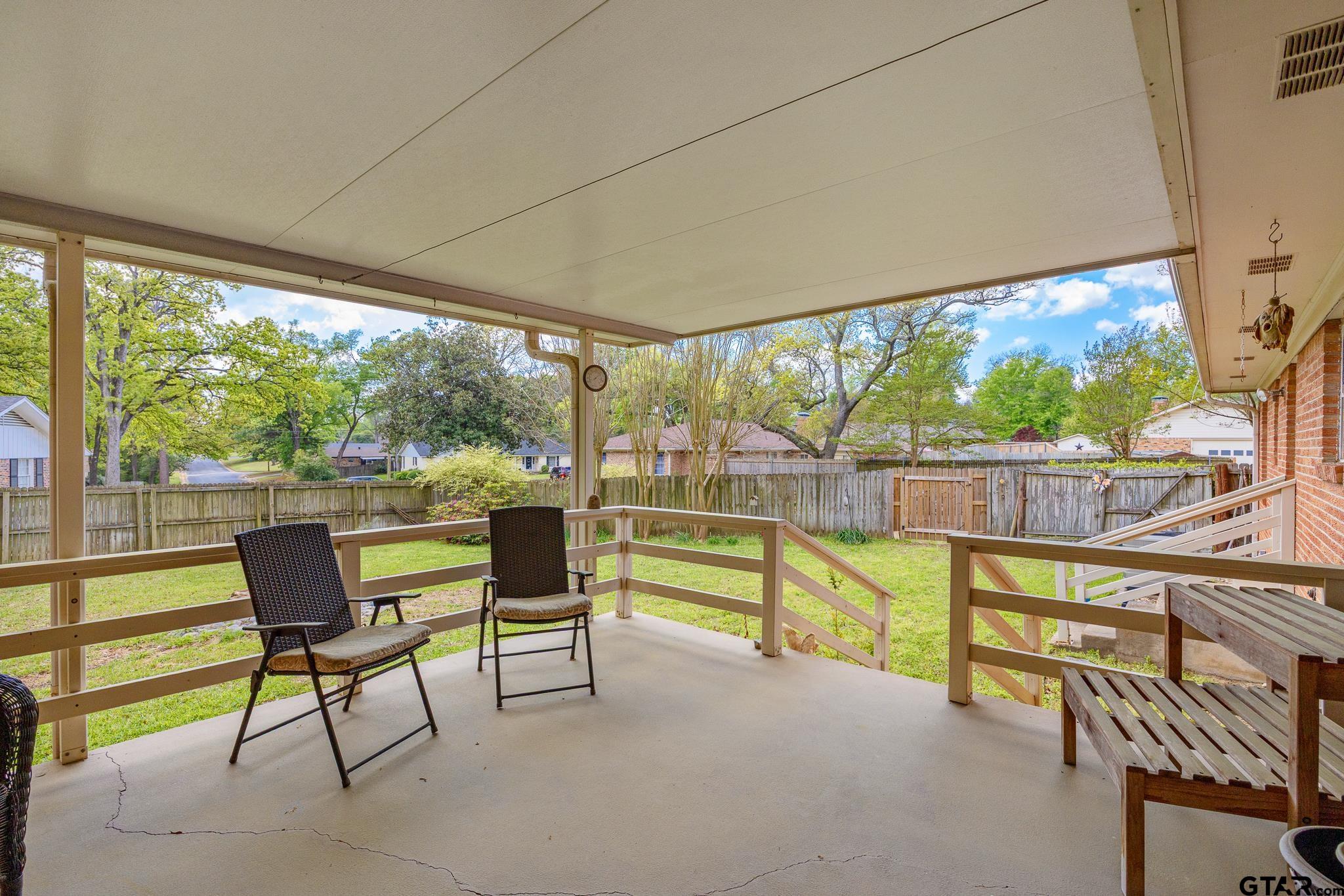 2005 Sterling Drive Tyler, TX 75701 - Photo 27 of 37