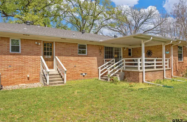 $325,000 | 2005 Sterling Drive, Tyler, TX 75701