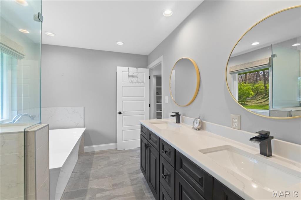 12 Westfield Lane Frontenac, MO 63131 - Photo 19 of 27