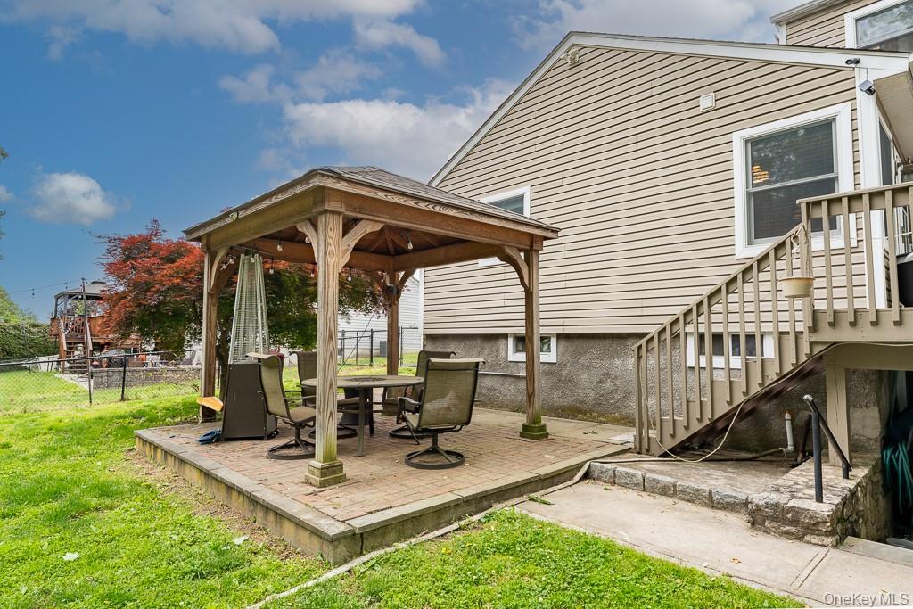22 Oakbrook Road Ossining, NY 10562 - Photo 42 of 47