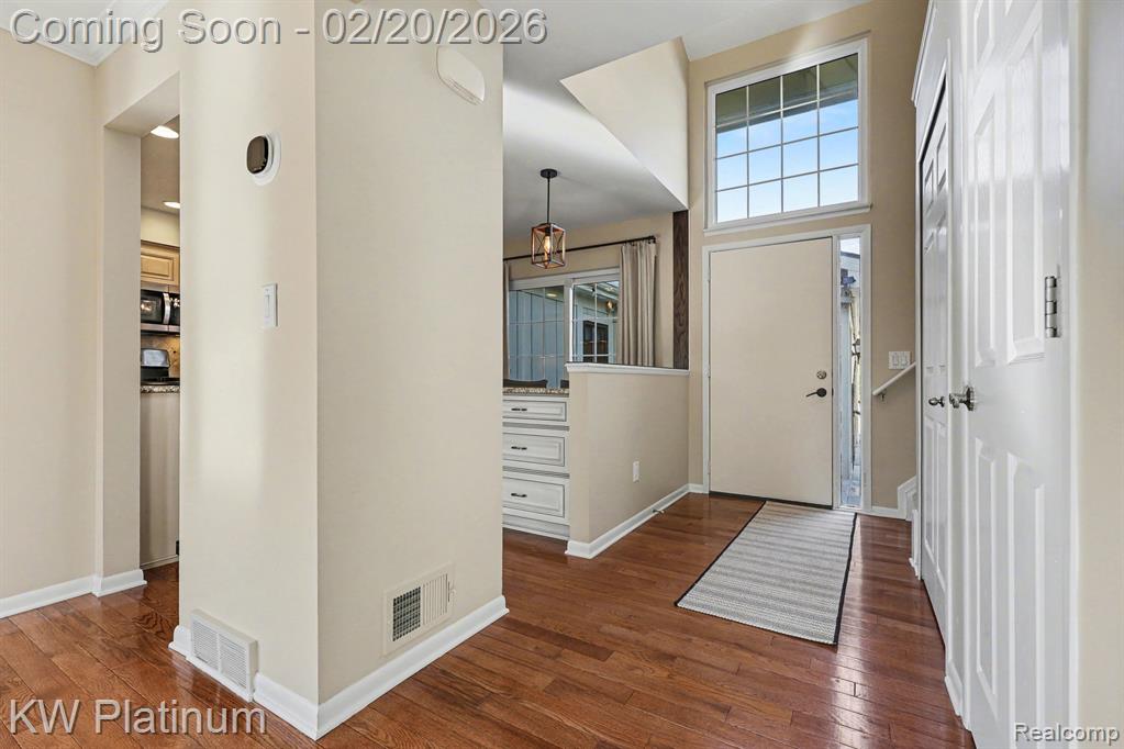 2959 Meadowbrook Drive Rochester Hills, MI 48309 - Photo 7 of 34