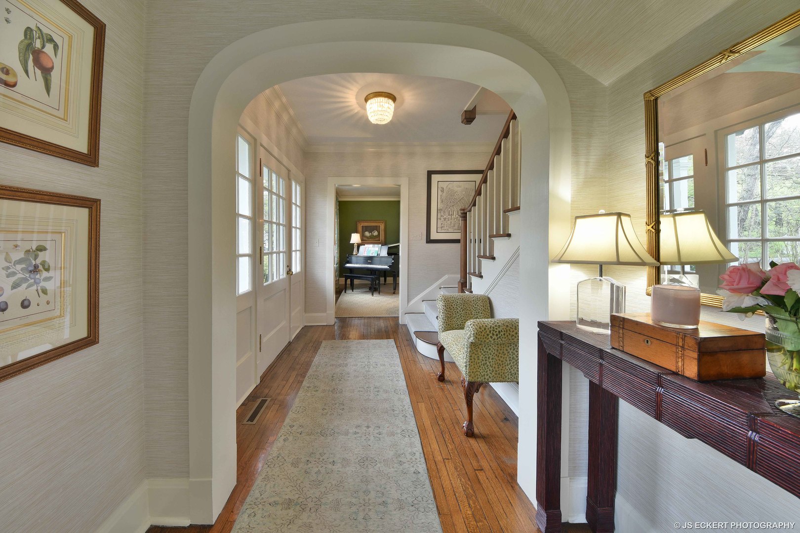 580 Washington Road Lake Forest, IL 60045 - Photo 9 of 46 a view of a living room and dining room