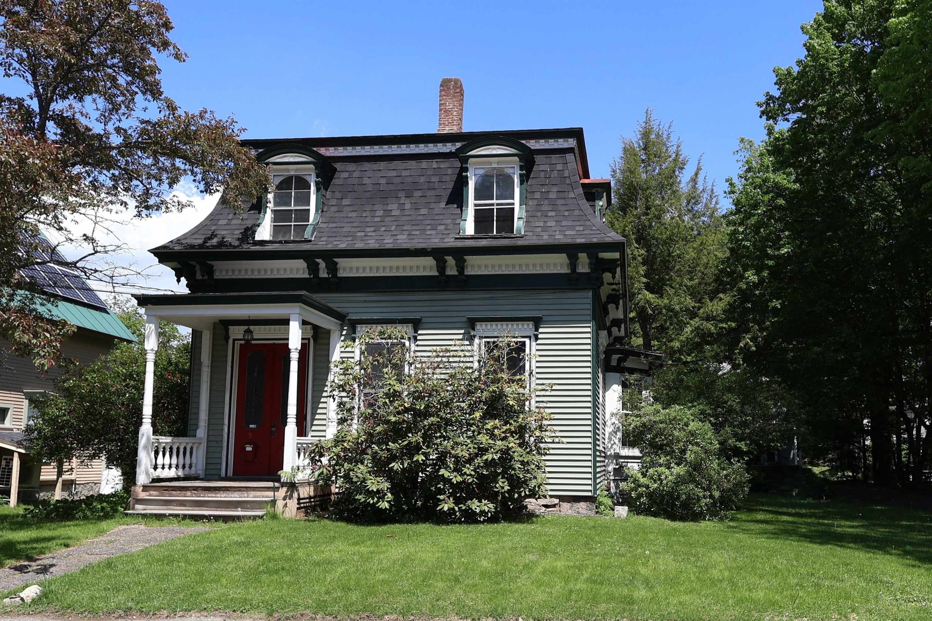 9 Shaw Street Lebanon, NH 03766 - Photo 1 of 54
