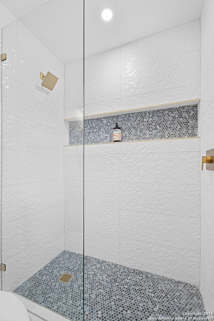 204 Green Meadows Street Converse, TX 78109 - Photo 33 of 46