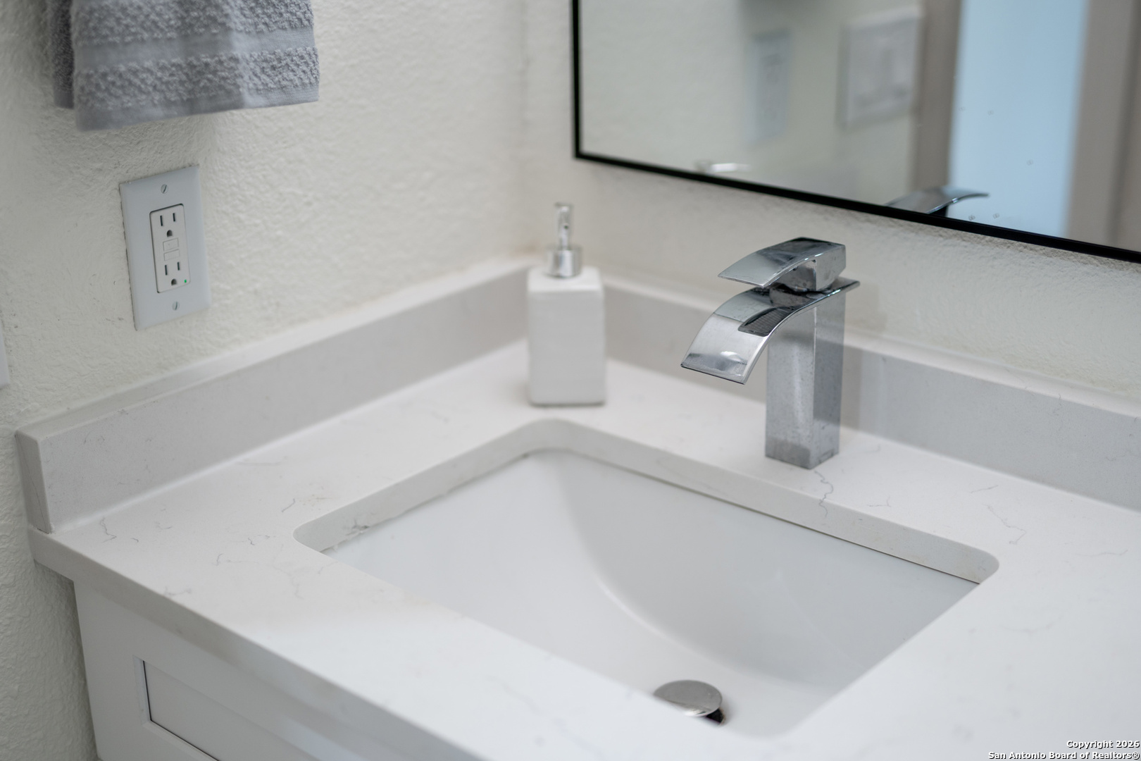 204 Green Meadows Street Converse, TX 78109 - Photo 43 of 46