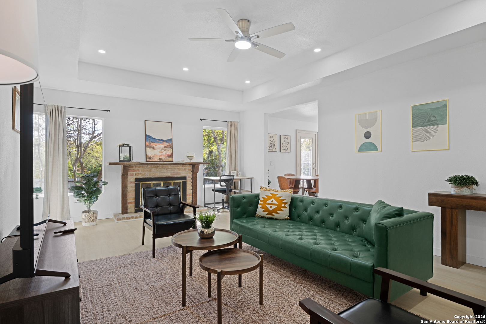 204 Green Meadows Street Converse, TX 78109 - Photo 10 of 46