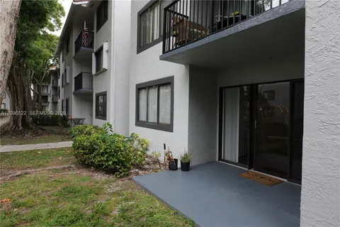 $240,000 | 9200 West Atlantic Boulevard, Unit 1417, Coral Springs, FL 33071