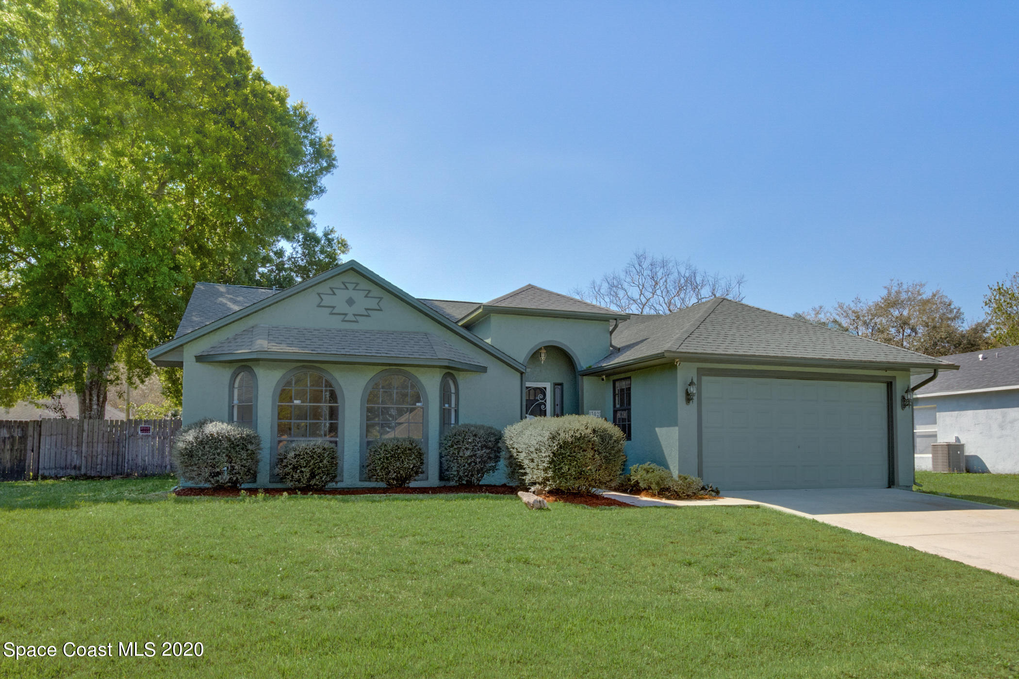 302 Stendal Road Northwest Palm Bay, FL 32907 - Photo 1 of 22 4 bedrooms, 2 bath