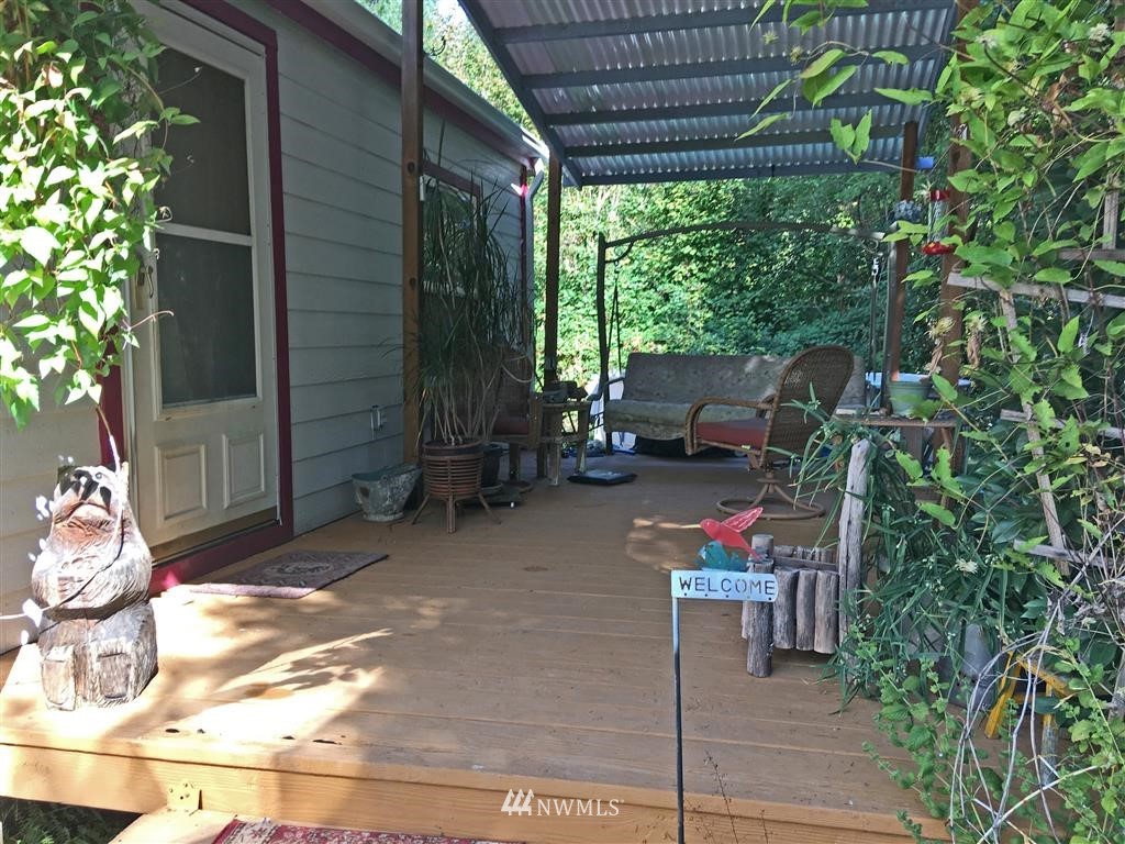 183 August Road Onalaska, WA 98570 - Photo 3 of 20 Gallery Image 3