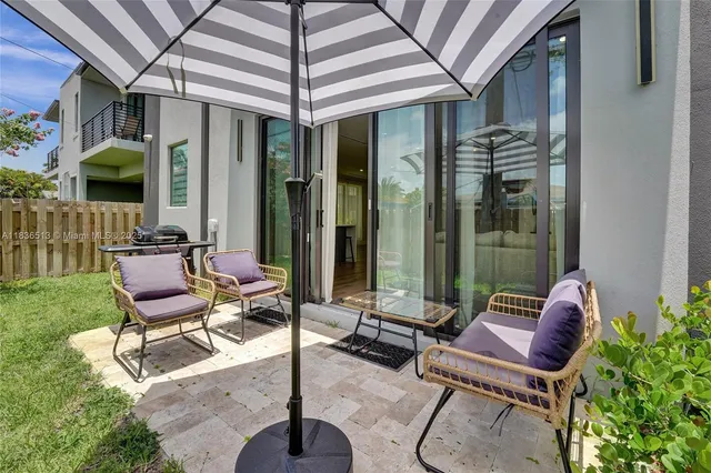 $1,390,000 | 1617 Northeast 11th Street, Unit 1, Fort Lauderdale, FL 33304