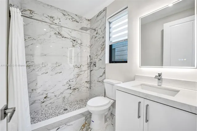 $1,390,000 | 1617 Northeast 11th Street, Unit 1, Fort Lauderdale, FL 33304