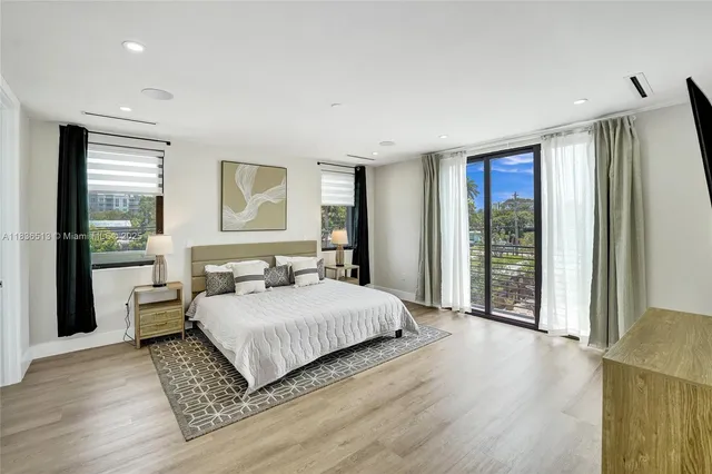 $1,390,000 | 1617 Northeast 11th Street, Unit 1, Fort Lauderdale, FL 33304