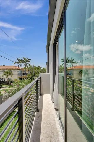 $1,390,000 | 1617 Northeast 11th Street, Unit 1, Fort Lauderdale, FL 33304