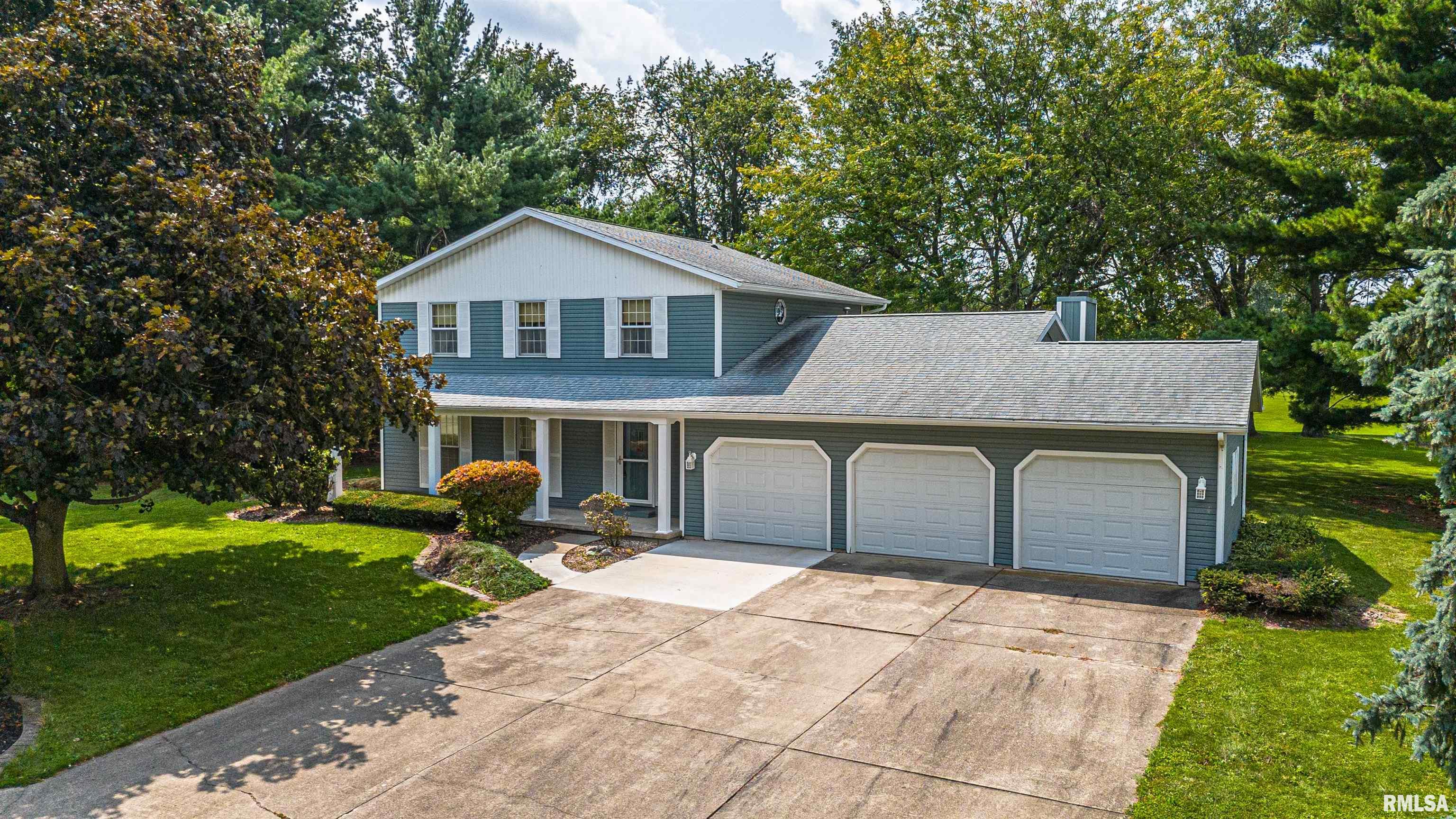 15 Pinehurst Road Lincoln, IL 62656 - Photo 1 of 40 Gallery Image 1