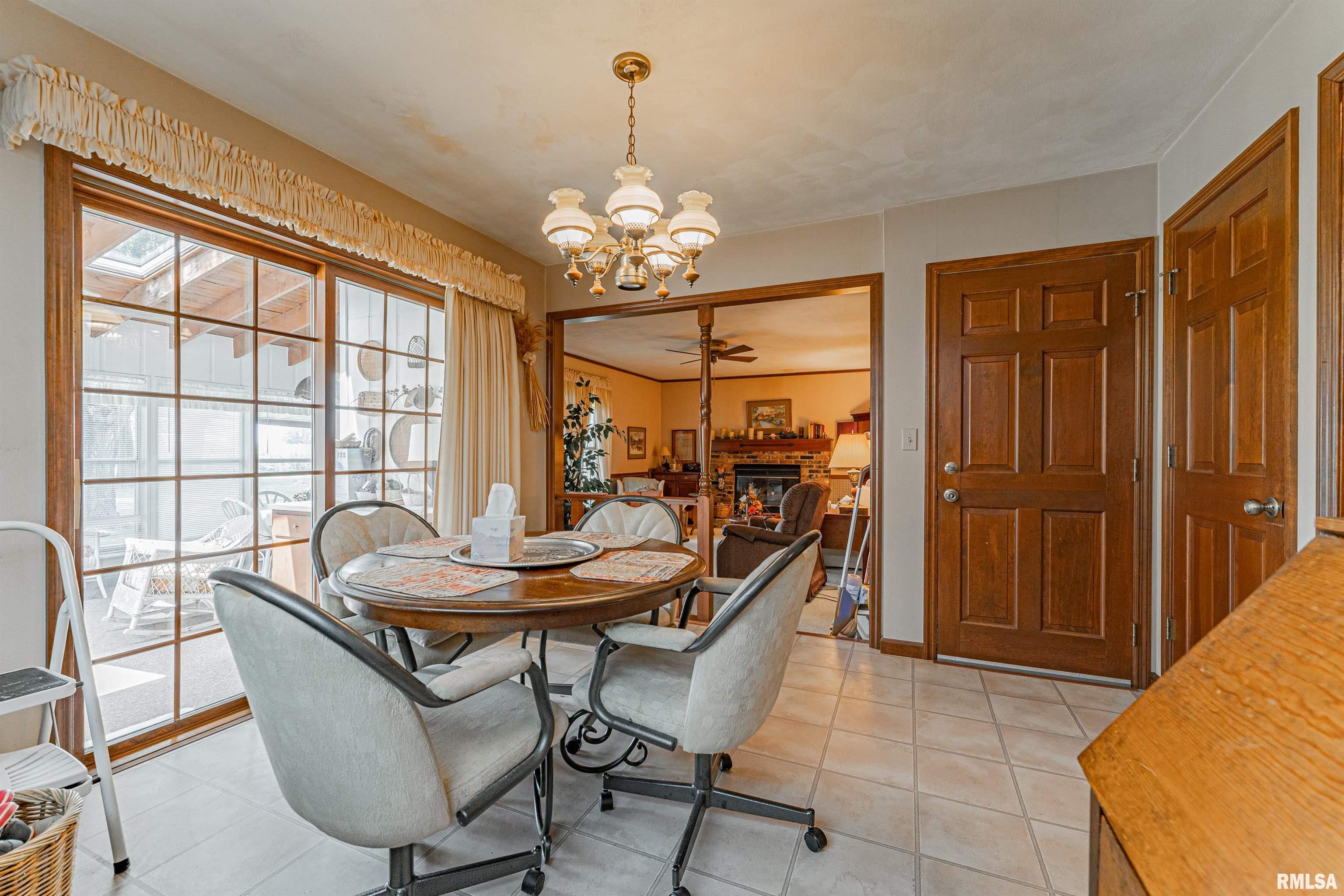 15 Pinehurst Road Lincoln, IL 62656 - Photo 12 of 40 Gallery Image 12