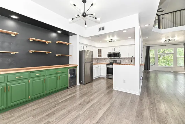 $374,900 | 118 West Reservoir Avenue, Milwaukee, WI 53212