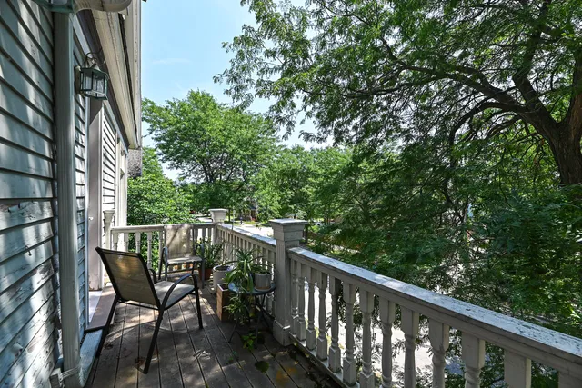 $374,900 | 118 West Reservoir Avenue, Milwaukee, WI 53212